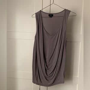 Asymmetric gray top